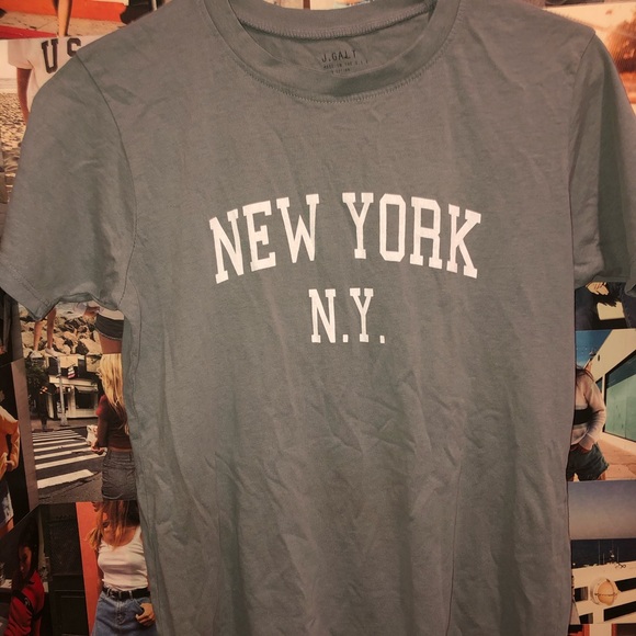 Brandy Melville Tops - Brandy Melville New York Tee
